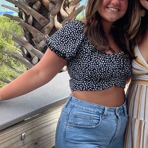 Altard state floral crop top